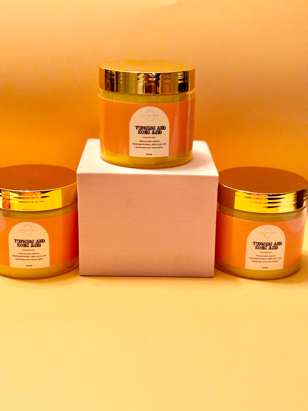 Turmeric & Kojic Acid Exfoliating Cleansing Pads