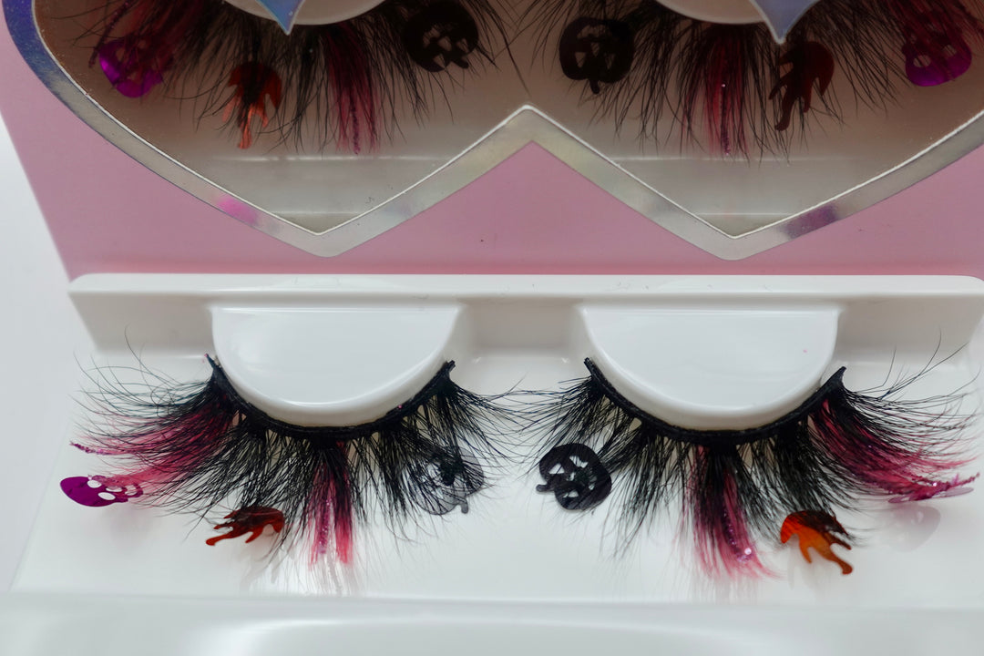 Oh, pumpkin Lashes by Secret Blur Cosmetics