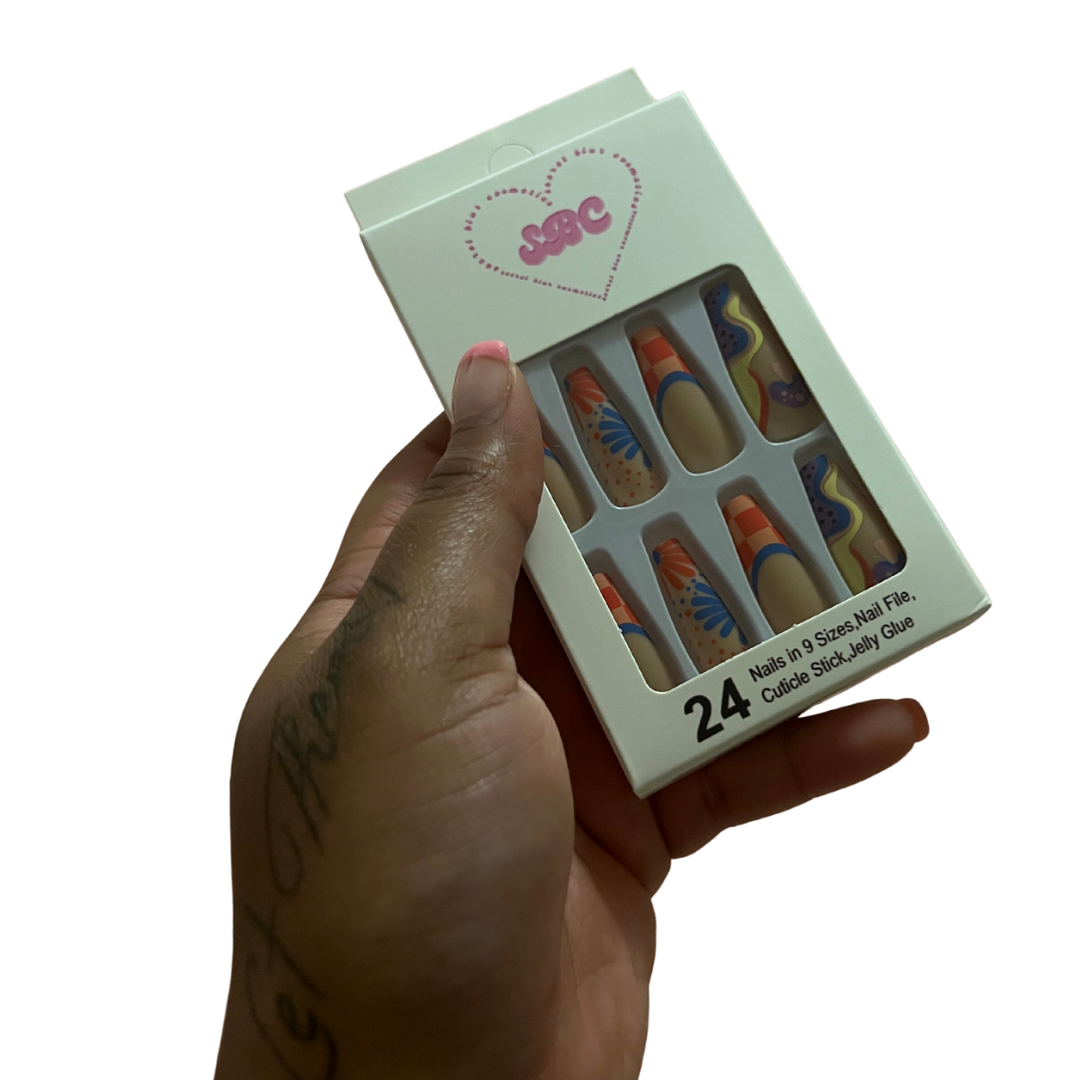 Groovy Press-On Nails